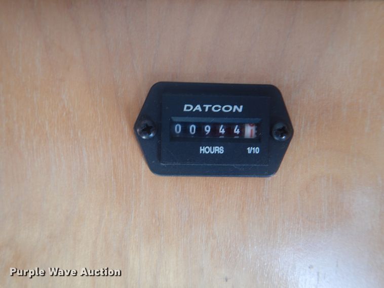 image for item HX9046 1996 Beaver Motor Coaches Monterey  RV