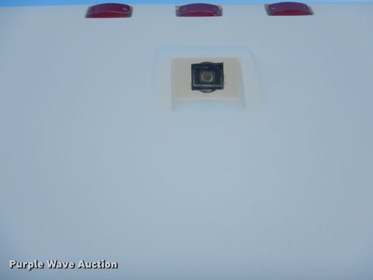 image for item HX9046 1996 Beaver Motor Coaches Monterey  RV