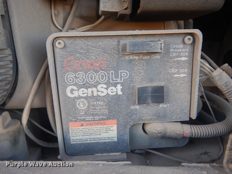 image for item HX9046 1996 Beaver Motor Coaches Monterey  RV