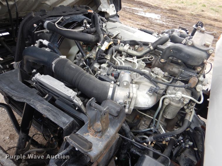 image for item HX9089 2012 Isuzu NPR  sprayer truck