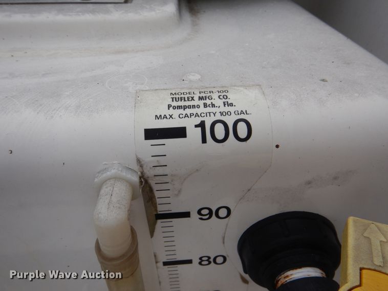 image for item HX9089 2012 Isuzu NPR  sprayer truck