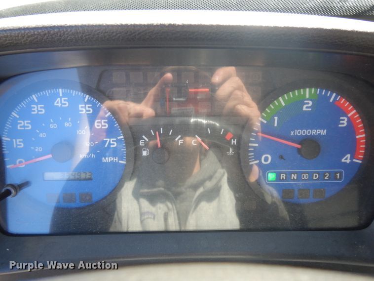 image for item IG9002 2007 Hino 268  box truck