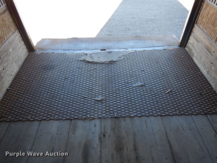 image for item IG9002 2007 Hino 268  box truck