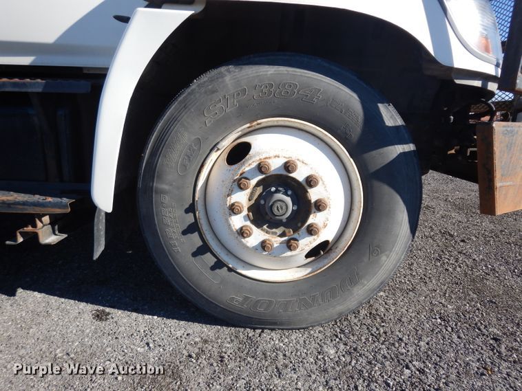 image for item IG9002 2007 Hino 268  box truck