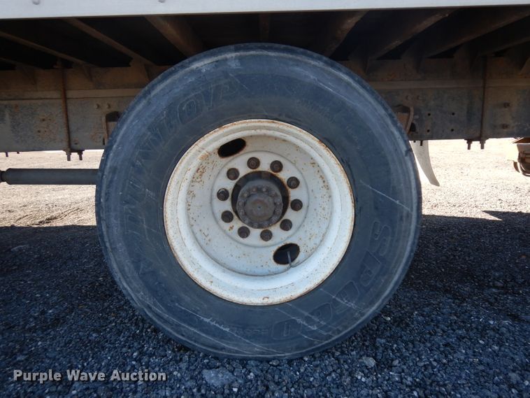 image for item IG9002 2007 Hino 268  box truck