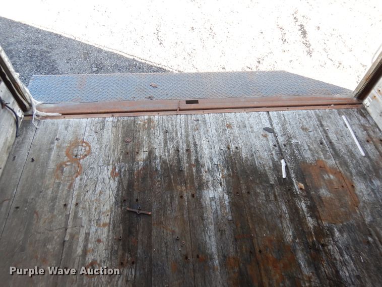 image for item IG9008 2002 Brown box bed