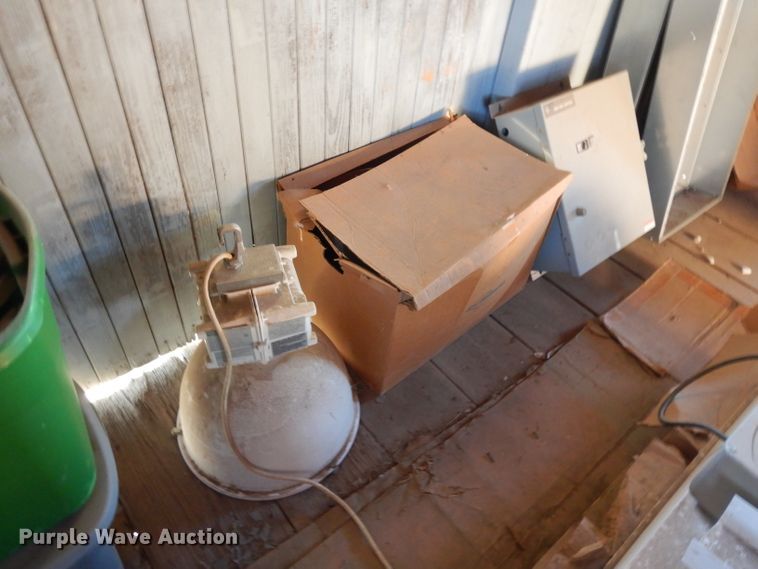 image for item IG9089 Electrical equipment