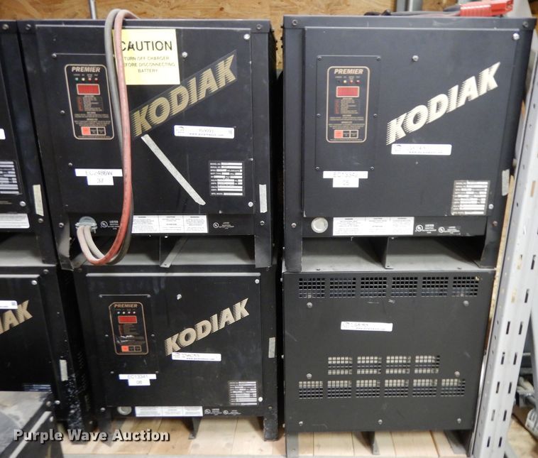 image for item IG9093 (4) Kodiak forklift chargers