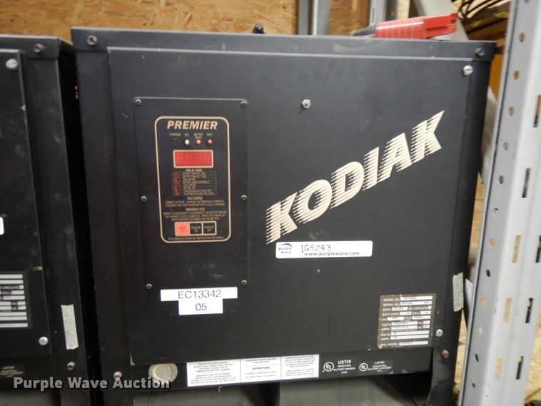image for item IG9093 (4) Kodiak forklift chargers
