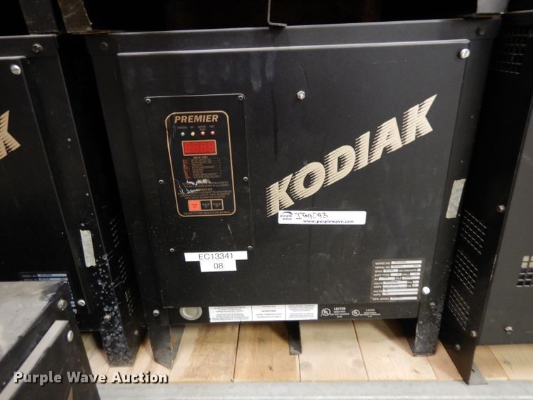 image for item IG9093 (4) Kodiak forklift chargers