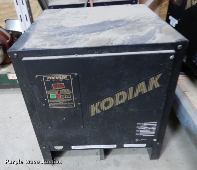 image for item IG9094 (5) Kodiak forklift chargers