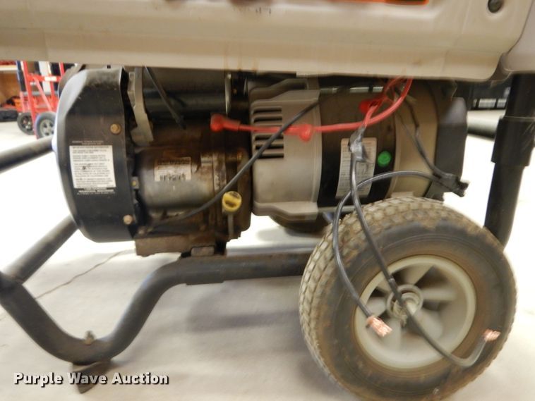 image for item IG9095 (2) Generac generators