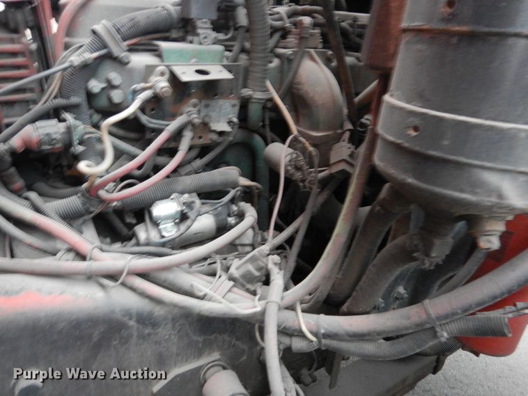 image for item AF9901 1999 Volvo Xpeditor  refuse truck