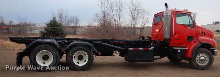 image for item AF9902 2002 Sterling L-Line  roll-off container truck