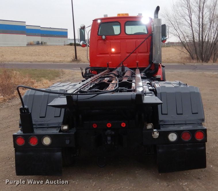 image for item AF9902 2002 Sterling L-Line  roll-off container truck