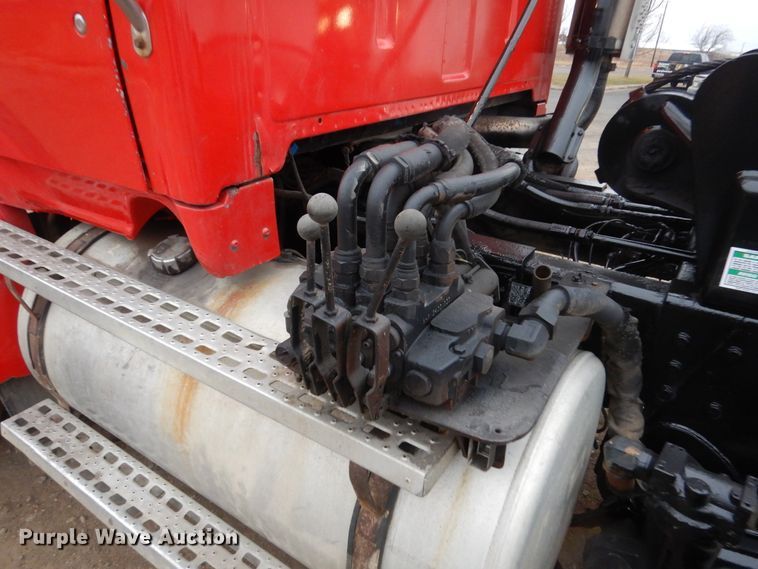 image for item AF9902 2002 Sterling L-Line  roll-off container truck