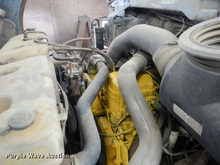 image for item AF9902 2002 Sterling L-Line  roll-off container truck