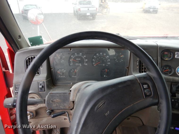 image for item AF9902 2002 Sterling L-Line  roll-off container truck