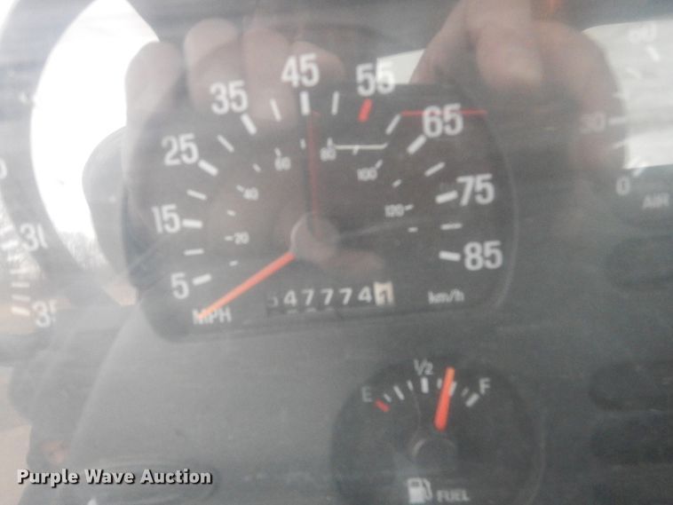 image for item AF9902 2002 Sterling L-Line  roll-off container truck