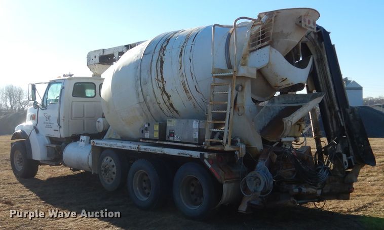 image for item AF9905 1999 Sterling L-Line  ready mix truck