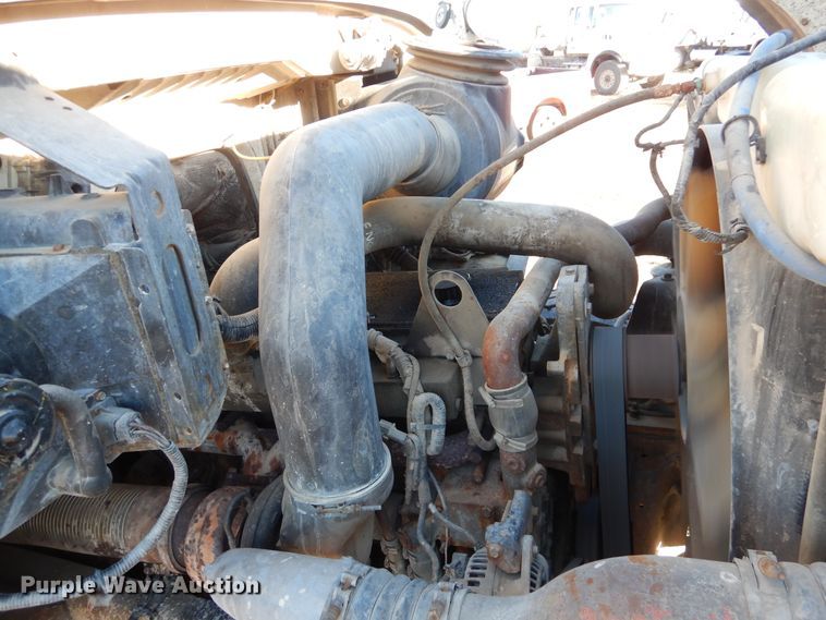 image for item AF9905 1999 Sterling L-Line  ready mix truck