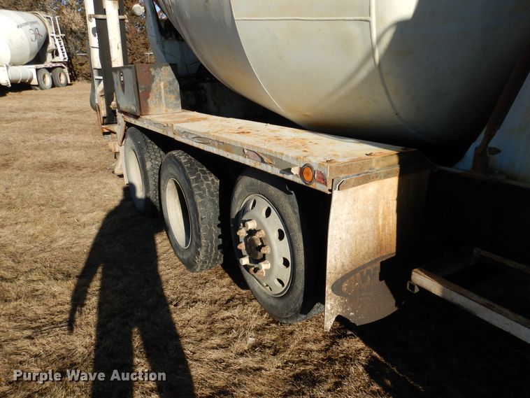 image for item AF9905 1999 Sterling L-Line  ready mix truck