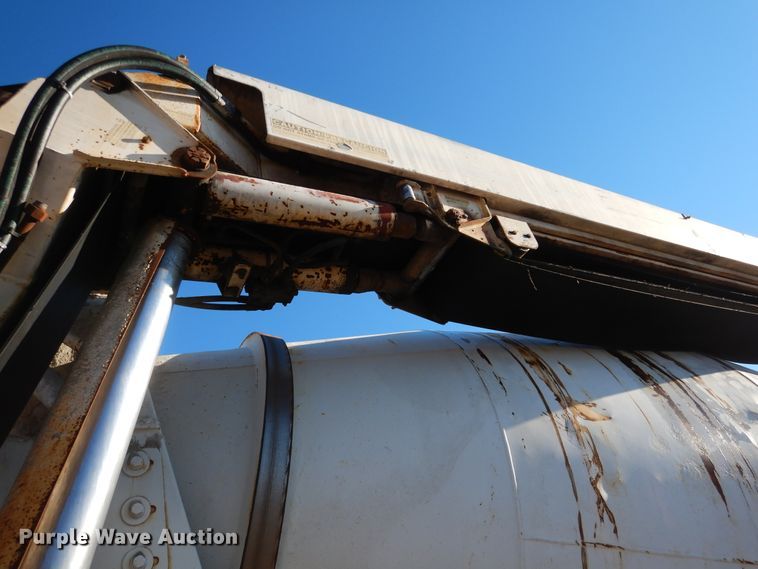 image for item AF9905 1999 Sterling L-Line  ready mix truck