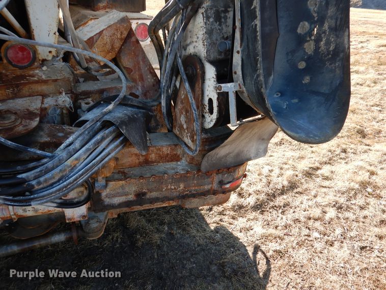 image for item AF9905 1999 Sterling L-Line  ready mix truck