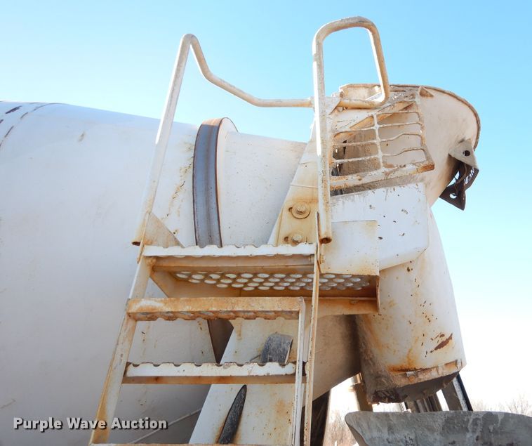 image for item AF9905 1999 Sterling L-Line  ready mix truck