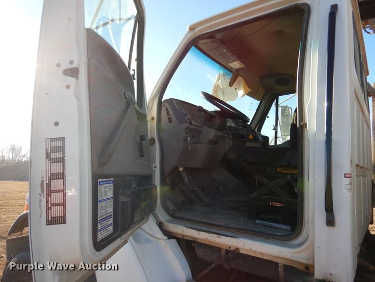 image for item AF9905 1999 Sterling L-Line  ready mix truck