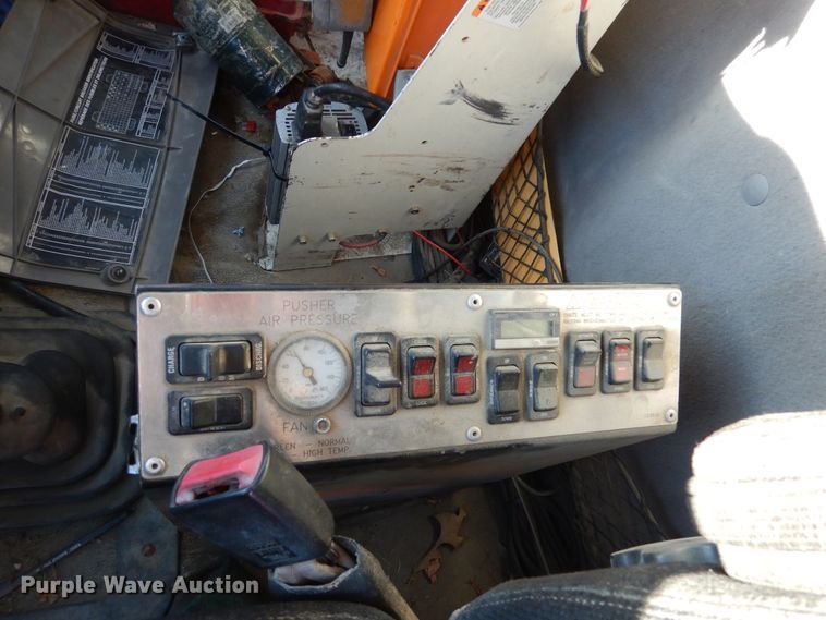 image for item AF9905 1999 Sterling L-Line  ready mix truck