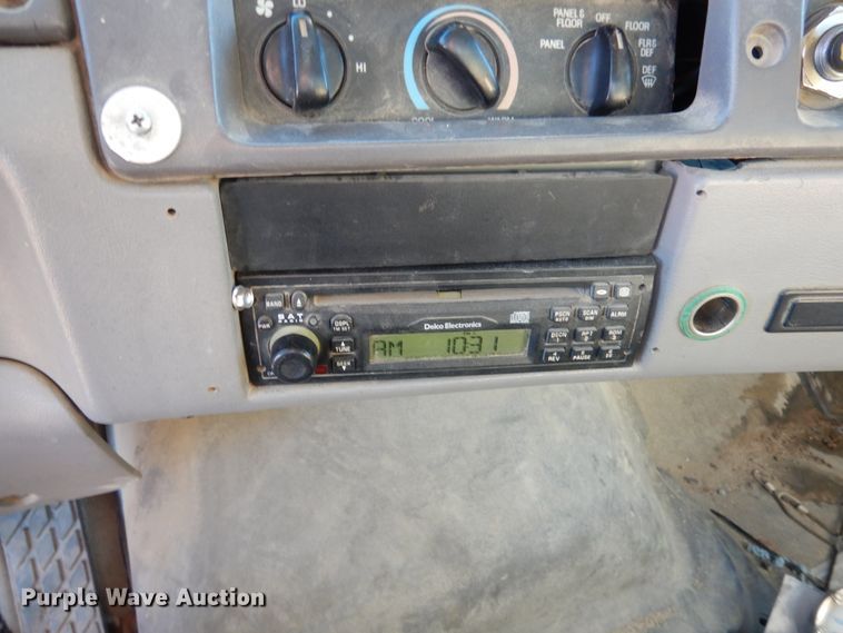 image for item AF9905 1999 Sterling L-Line  ready mix truck