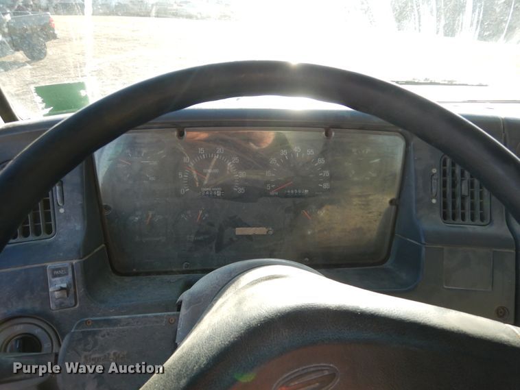 image for item AF9905 1999 Sterling L-Line  ready mix truck