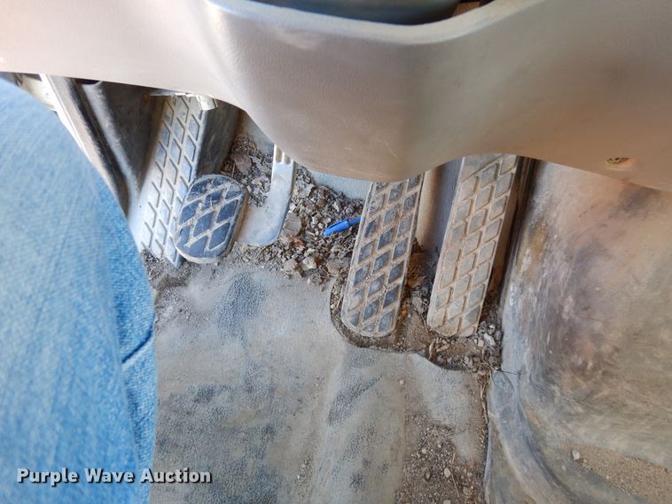 image for item AF9905 1999 Sterling L-Line  ready mix truck