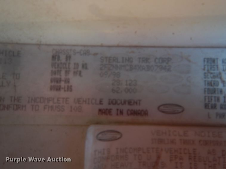 image for item AF9905 1999 Sterling L-Line  ready mix truck