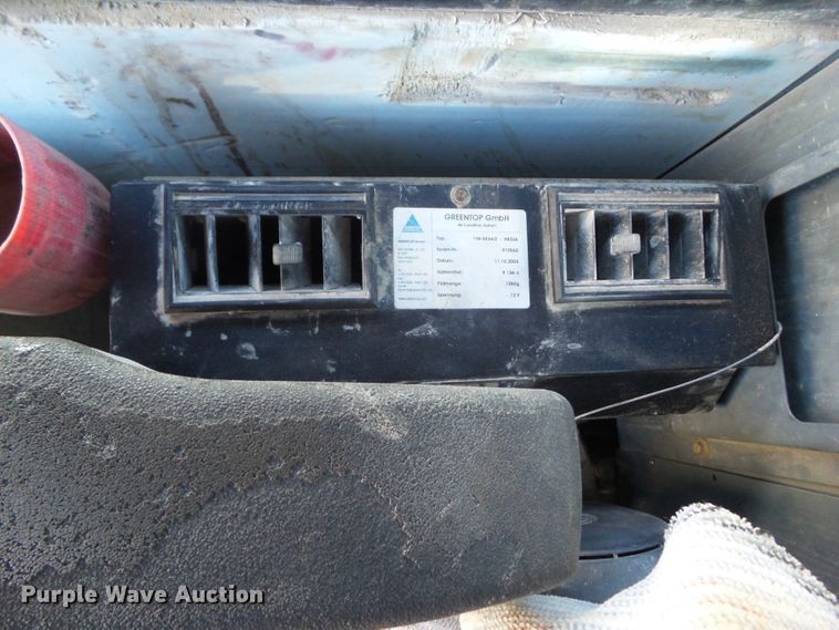 image for item DA7033 2006 Bobcat 442C  mini excavator