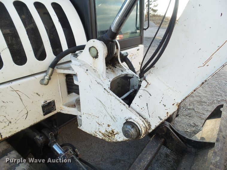 image for item DA7033 2006 Bobcat 442C  mini excavator