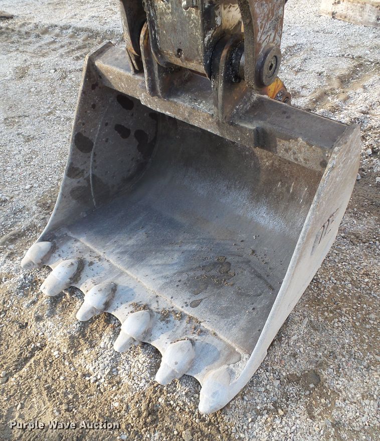 image for item DA7033 2006 Bobcat 442C  mini excavator