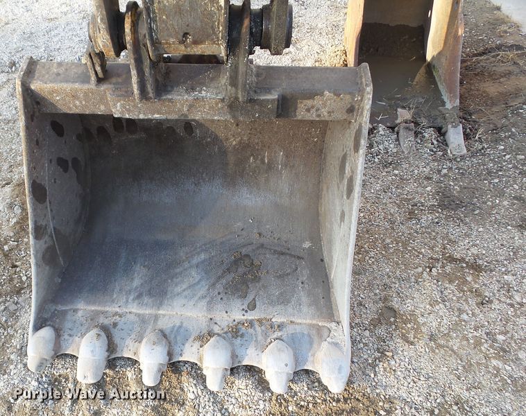 image for item DA7033 2006 Bobcat 442C  mini excavator