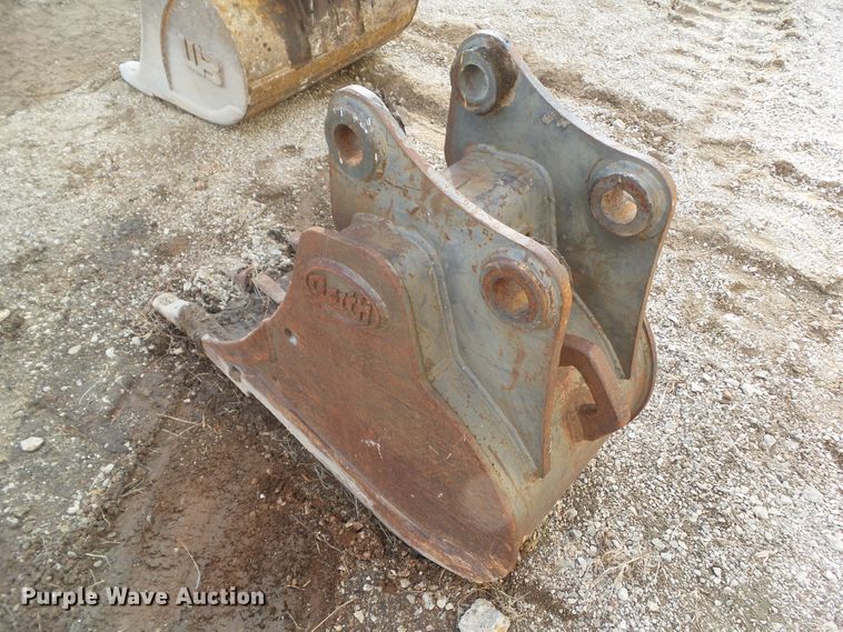 image for item DA7033 2006 Bobcat 442C  mini excavator