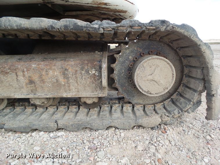 image for item DA7033 2006 Bobcat 442C  mini excavator