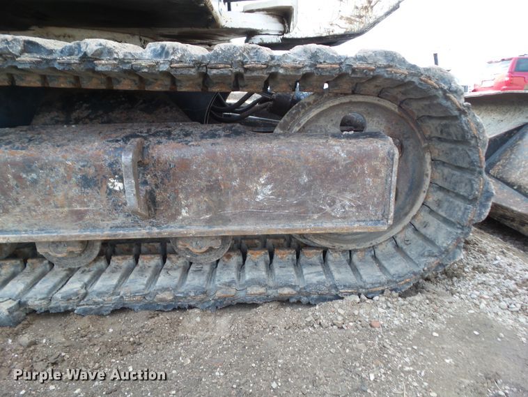 image for item DA7033 2006 Bobcat 442C  mini excavator