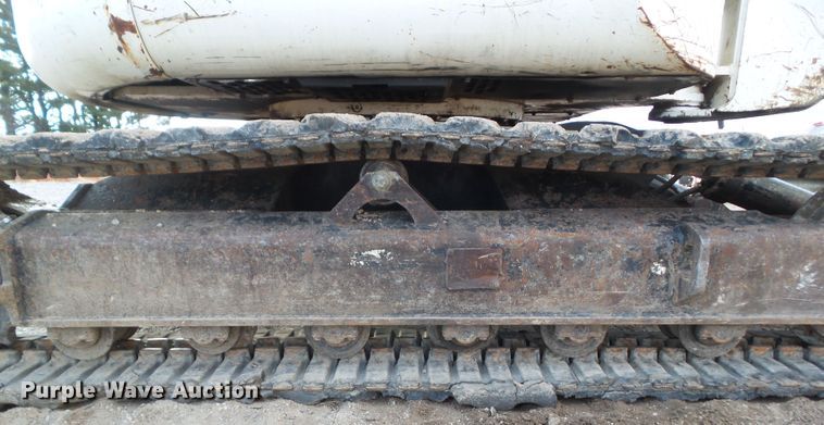 image for item DA7033 2006 Bobcat 442C  mini excavator