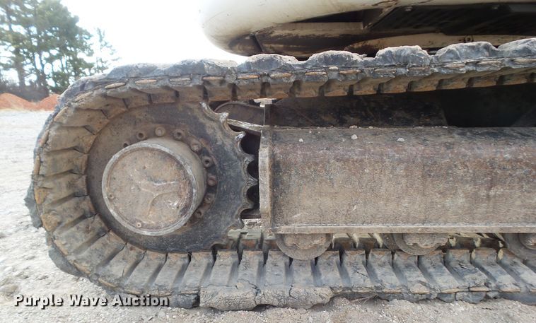 image for item DA7033 2006 Bobcat 442C  mini excavator