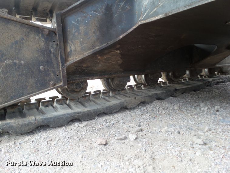 image for item DA7033 2006 Bobcat 442C  mini excavator