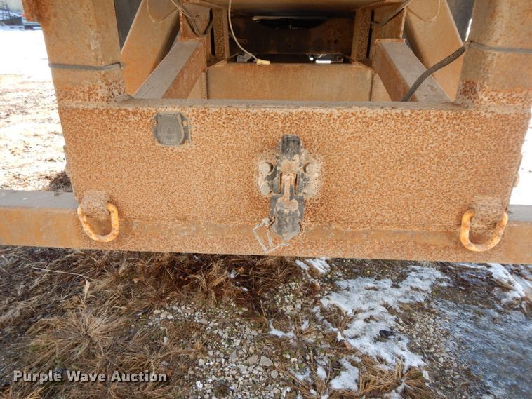 image for item DF3237 1993 Ford L8000  crane truck