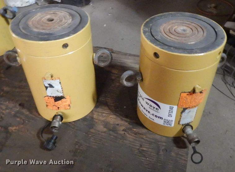 image for item DF3240 (2) Enerpac jacks