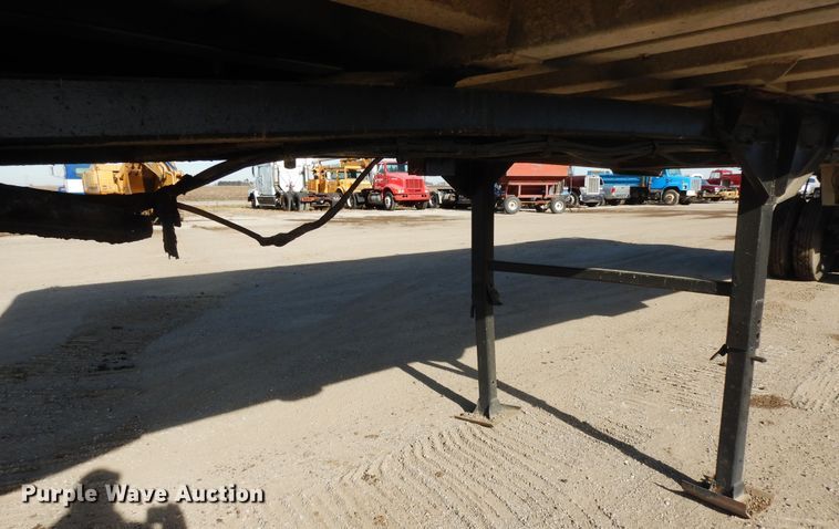 image for item DF6741 1983 Ti-Brook end dump trailer