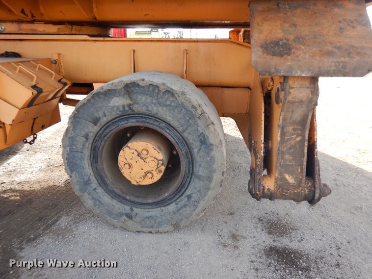 image for item DF6742 1988 Case 1188P  wheeled excavator