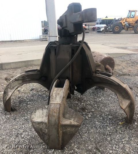 image for item DF6742 1988 Case 1188P  wheeled excavator